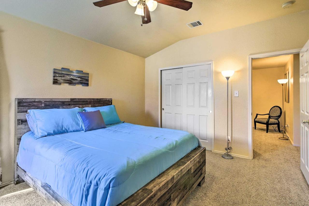 San Antonio Abode With Yard Less Than 4 Mi To Lackland ภายนอก รูปภาพ