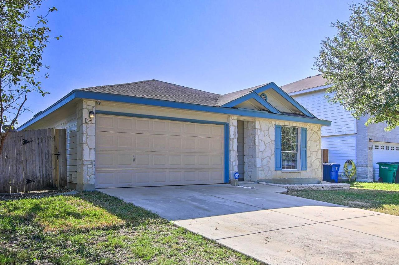 San Antonio Abode With Yard Less Than 4 Mi To Lackland ภายนอก รูปภาพ